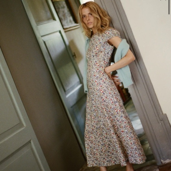 Doen Dresses & Skirts - Doen Rhodia Dress in Creame Prairie De Montagne